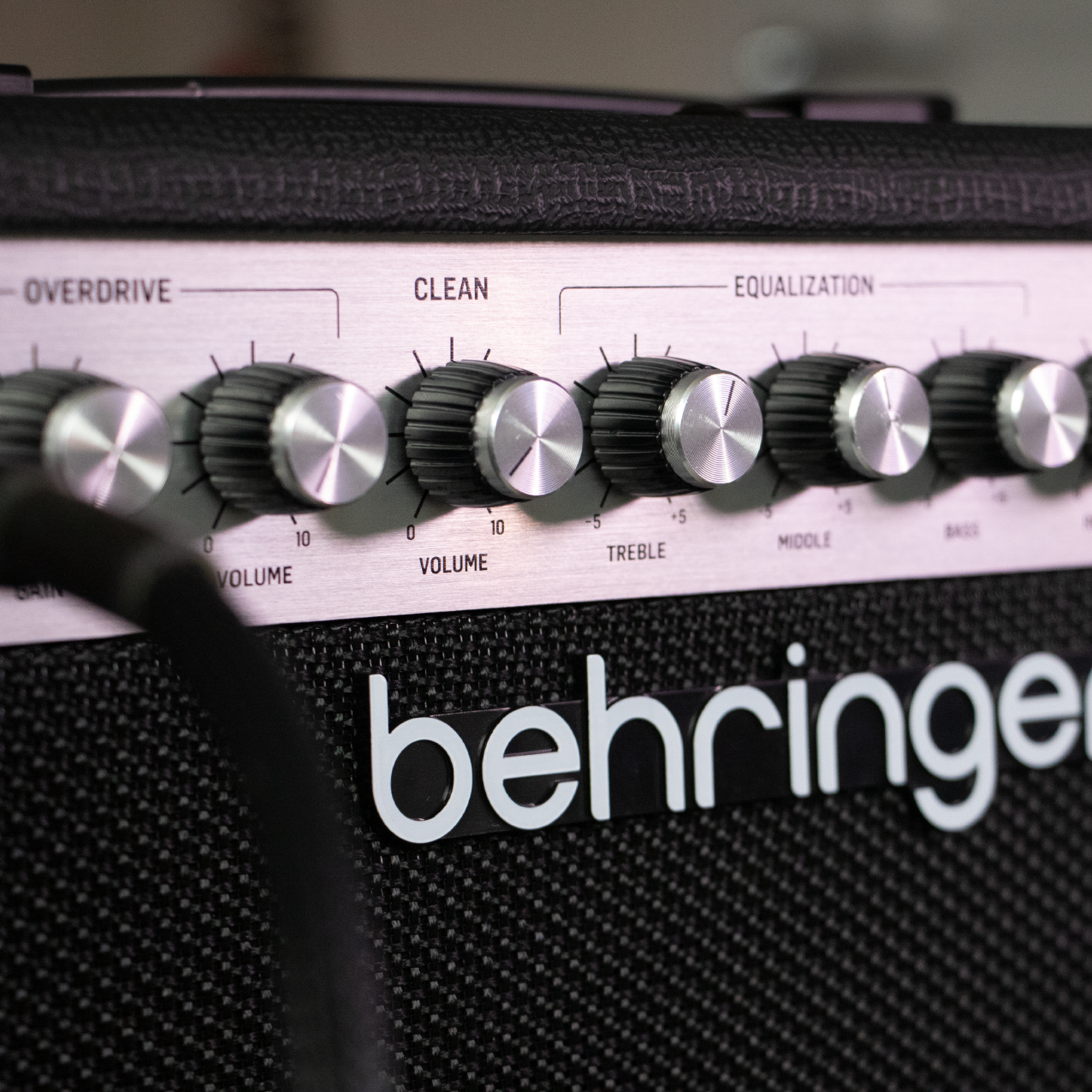 behringer ha amps