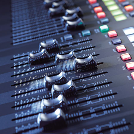 Faders motorizados