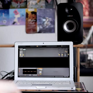 tannoy reveal 402 frequency response