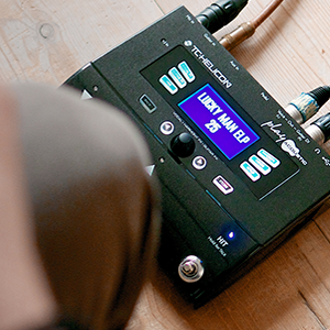 TC Helicon | Product | VOICESOLO FX150