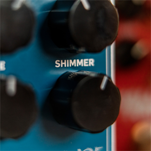 TC Electronic | Product | FLUORESCENCE SHIMMER REVERB